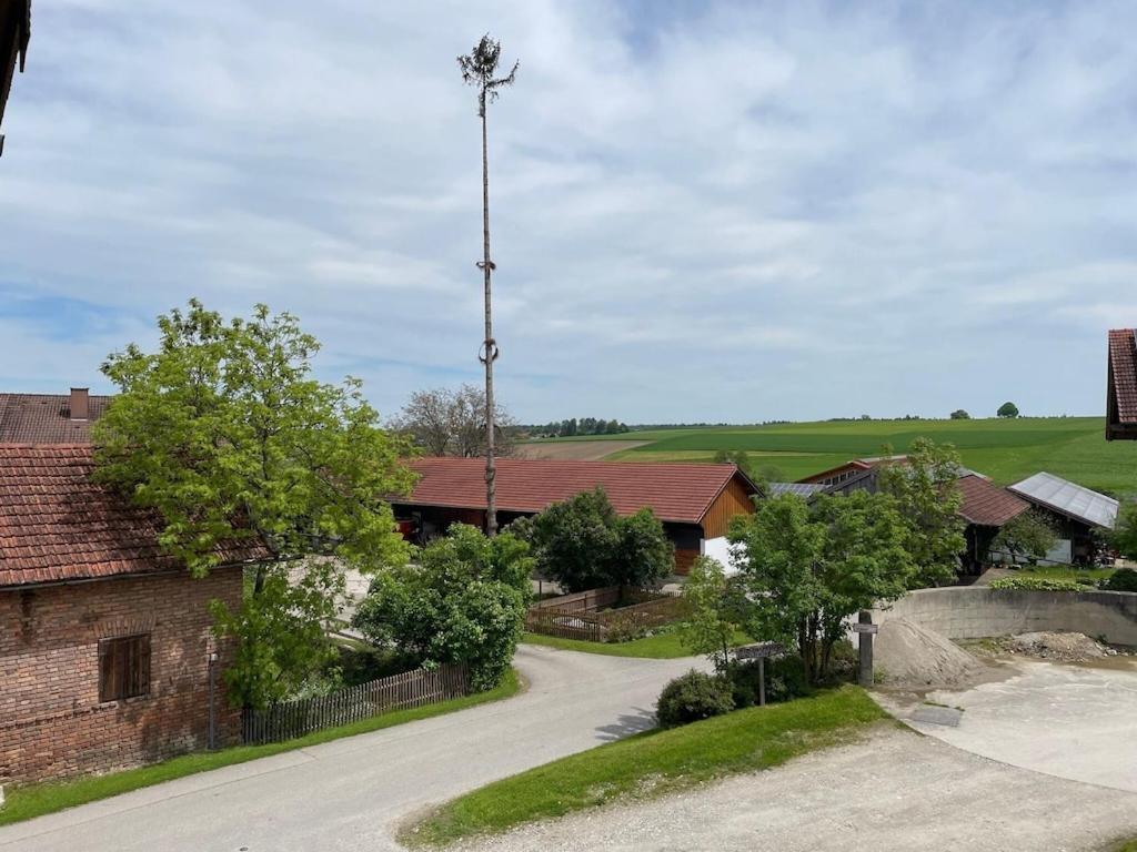 Ferienwohnung Meridiana Tuntenhausen Bagian luar foto